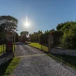 Mimosa Villa Cortona