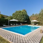 Villa Mimosa *