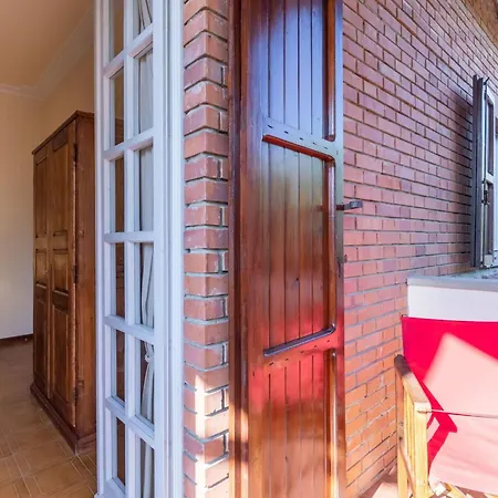Mimosa Villa