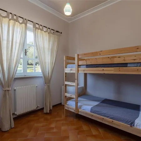 Mimosa Villa *