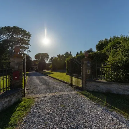 Mimosa Villa Cortona